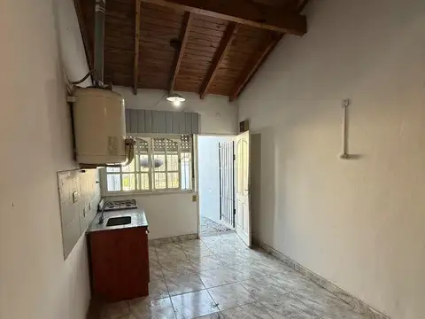 Departamento en Alquiler con 1 cochera