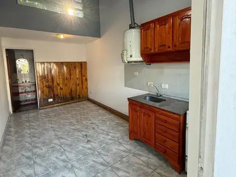 Departamento en Alquiler en Merlo, $ 300.000