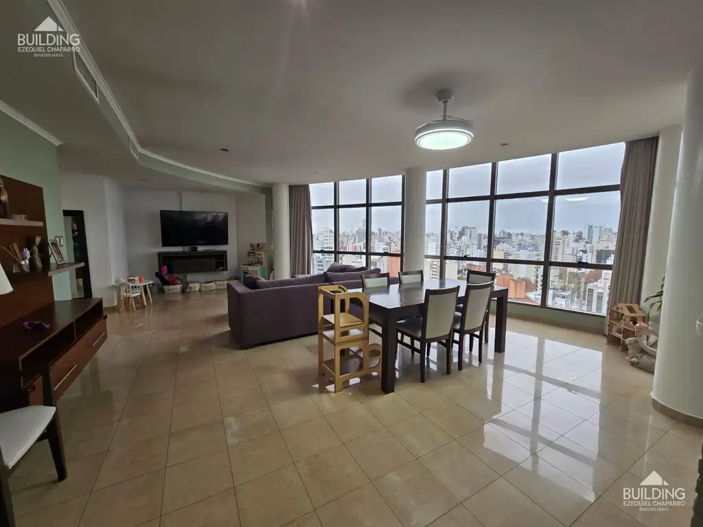 44 esquina 14 piso 15