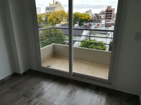 Sanabria 2400, Piso 4