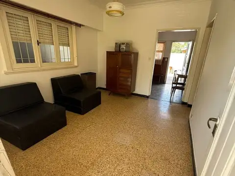 Roque Saenz Peña 1800