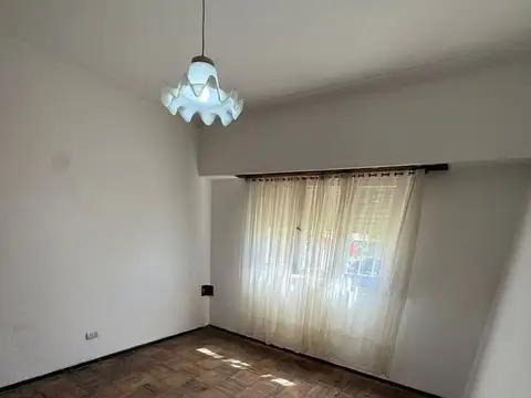 Roque Saenz Peña 1800