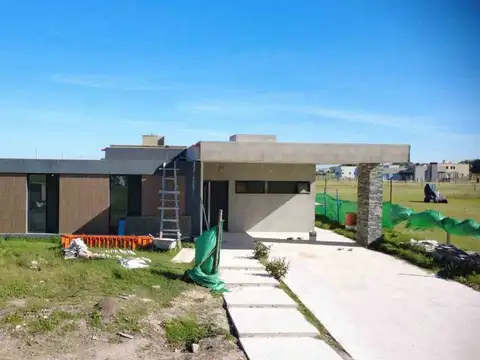 CASA  4 AMB. SAN FERMIN | FINANCIACION DISPONIBLE