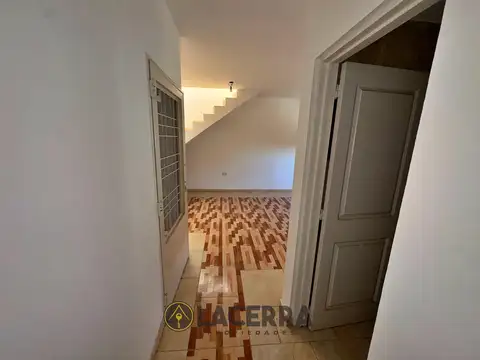 Depto Tipo Casa en Venta en Loma Hermosa, USD 70.850