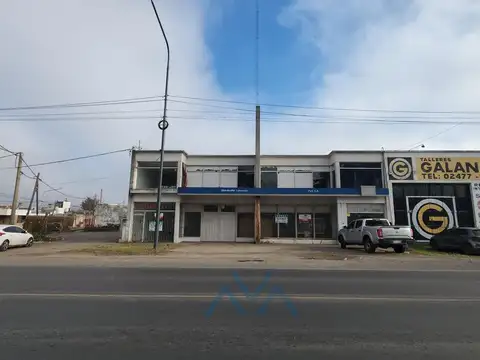 Local comercial 1.000 m² sobre Ruta 8 (Cruce Bucar), Pergamino