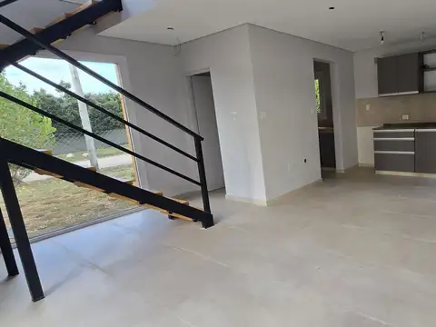 Casa de 2 dormitorios a estrenar - Apta crédito - Dina Huapi, Bariloche