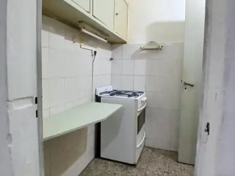 Oportunidad! Se vende un departamento monoambiente con patio - San cristobal