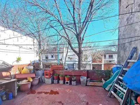 Venta PH 3 Ambientes con Patio Cubierto y Terraza
