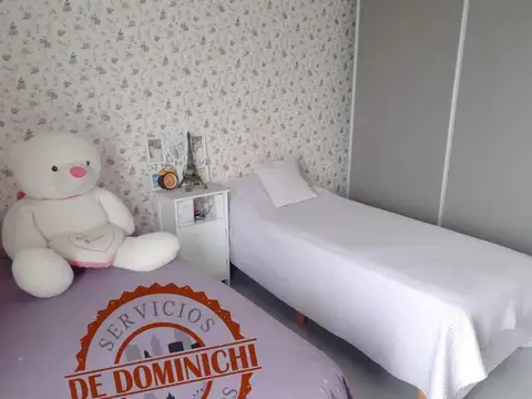 Vendemos departamento 3 dormitorios Vista la Parana Cochera