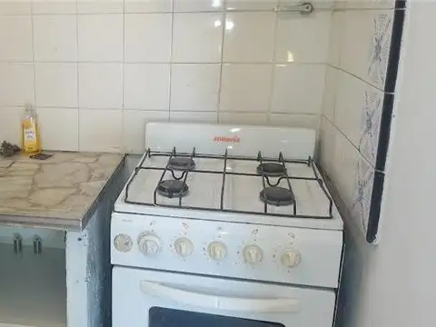 Depto Tipo Casa en Alquiler en Lomas de Zamora, $ 390.000