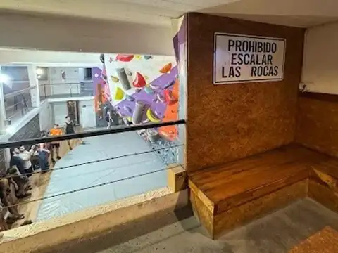 LOCAL PH CON EXCELENTE RENTA 500M2 SIN EXPENSAS