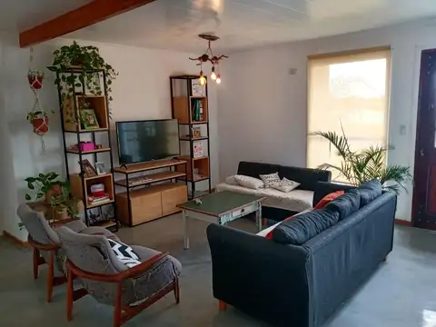 Casa en venta - 3 dormitorios 2 baños - 145mts2 - Countries/B.Cerrado (Escobar)