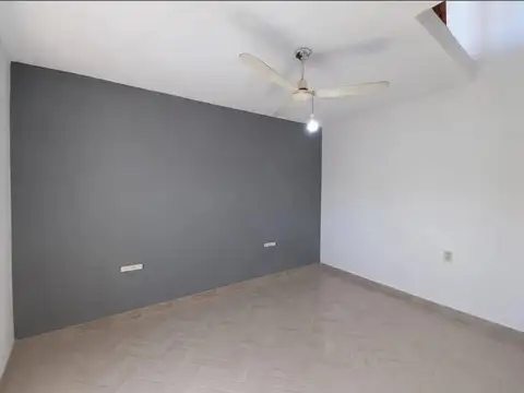 Depto Tipo Casa en Venta de 2 ambientes