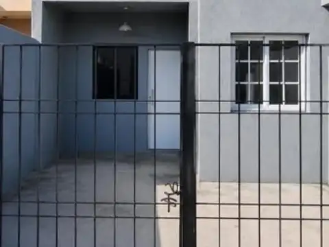 CASA TIPO PH EN VENTA EN HAEDO