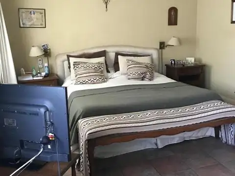 Casa en Alquiler Temporal con 6 cocheras