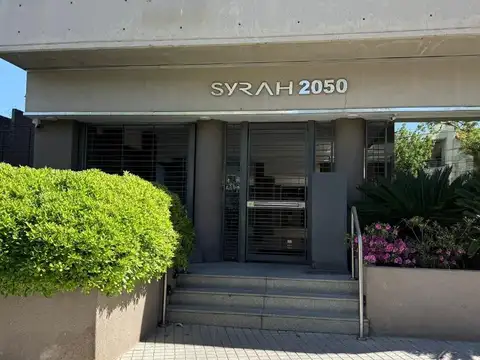 Depatamento 2 ambientes en edificion Syrah