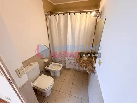 Departamento en Alquiler con 1 cocheras