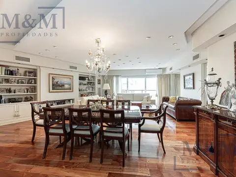 Departamento en venta en Recoleta ,4 dormitorios y dep.Penthouse con 2 cocheras,quincho y parrilla .