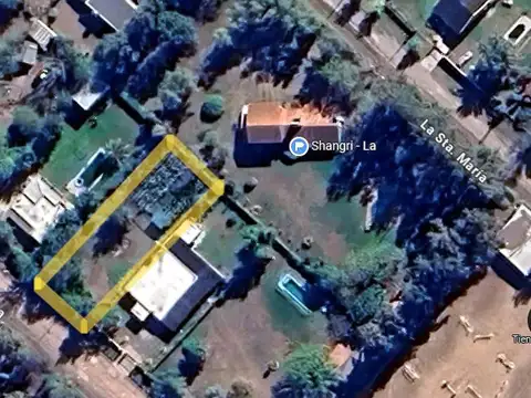 Terreno en Venta 46  mts Fondo