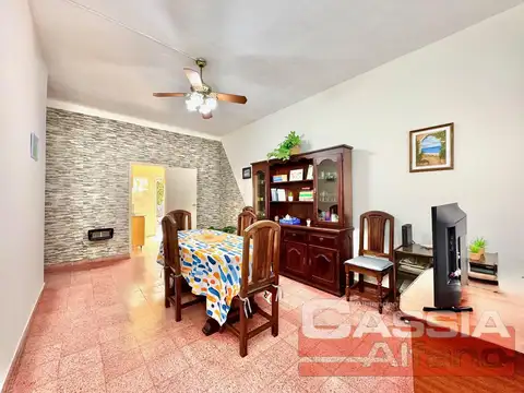 Casa en Venta en Banfield, USD 130.000