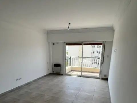 Departamento en Alquiler en Lanús Oeste, $ 450.000