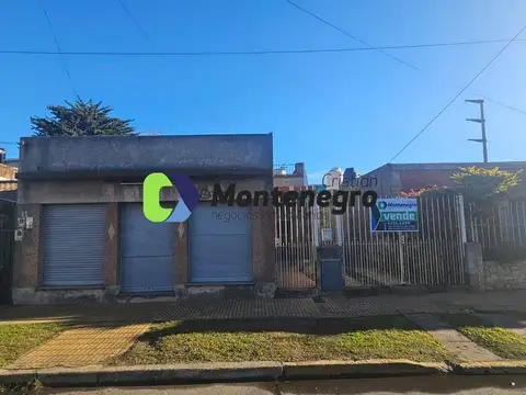 Casa - Venta - Argentina, Berazategui - Calle 142 2029