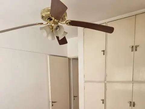 Sarmiento 1400, Piso 2