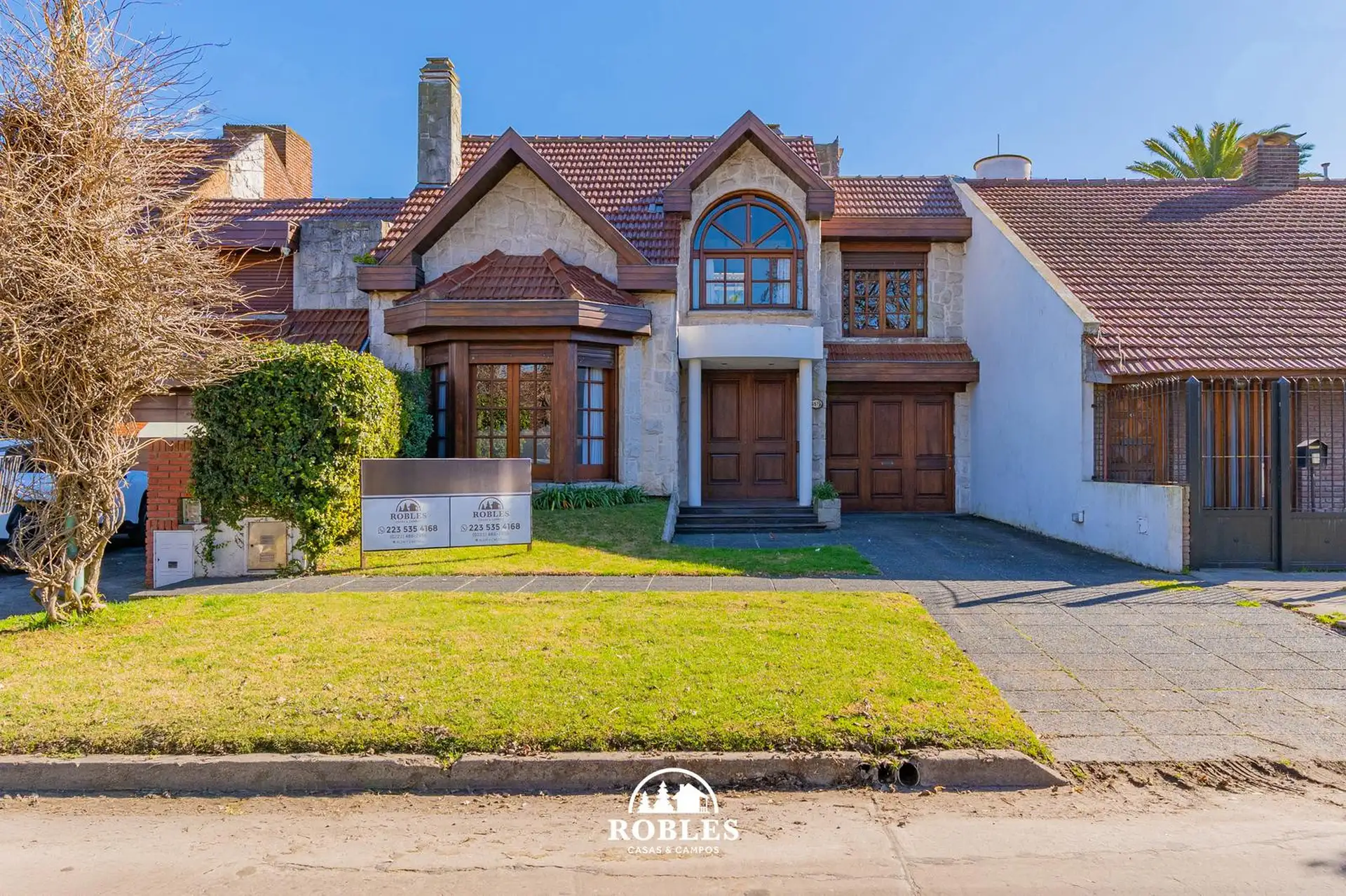 Chalet de categoría en excelente entorno residencial