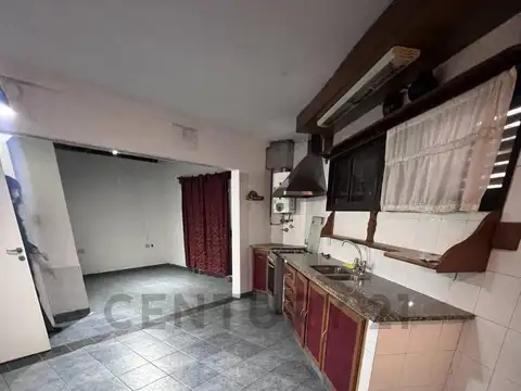 159 esquina 13 1000, Piso 0