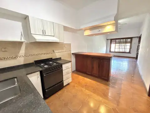 Depto Tipo Casa en Venta con 1 cocheras