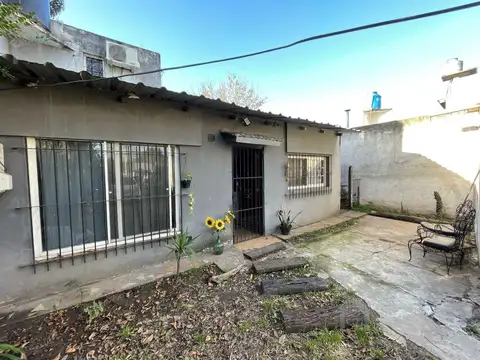 Casa 4 Ambientes En Venta - Francisco Alvarez, Moreno
