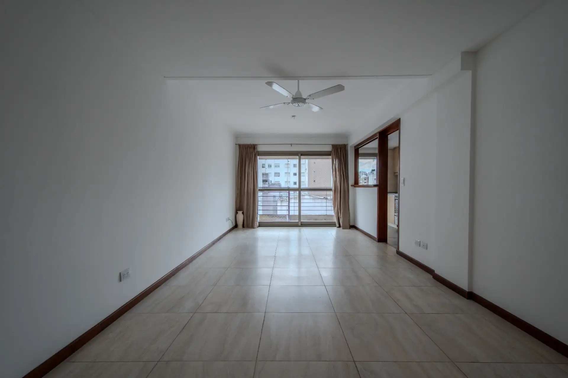Depto 3 amb, 78m² con cochera y quincho — Plaza Mitre