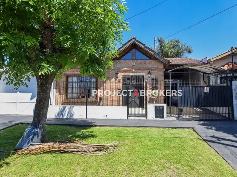 Preciosa casa en castelar Norte