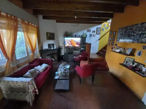 Casa en Venta en Munro, USD 210.000