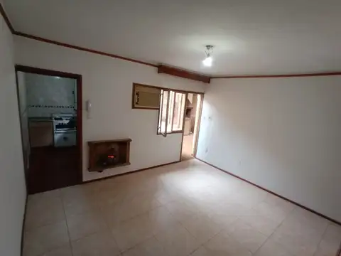 Depto Tipo Casa en Alquiler en Mendoza, $ 890.000