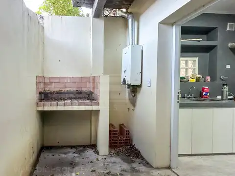 Depto Tipo Casa en Venta de 4 ambientes