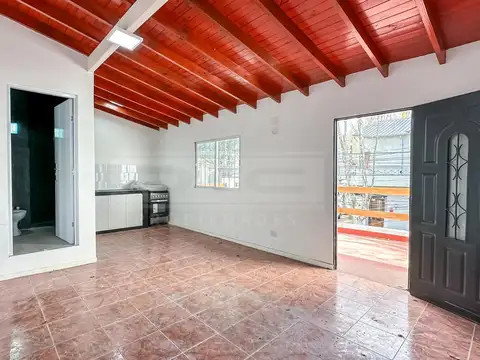 Depto Tipo Casa en Venta en Olivos Maipú/Uzal, USD 200.000