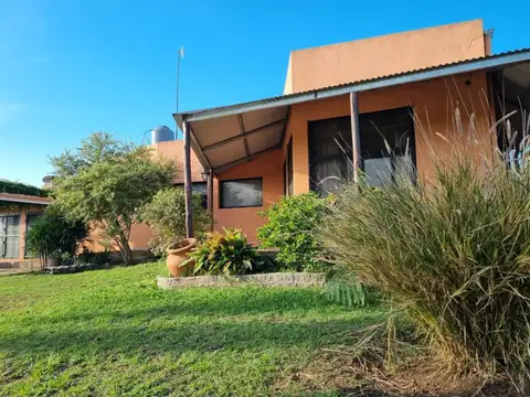 ALMIRANTE BROWN 1700