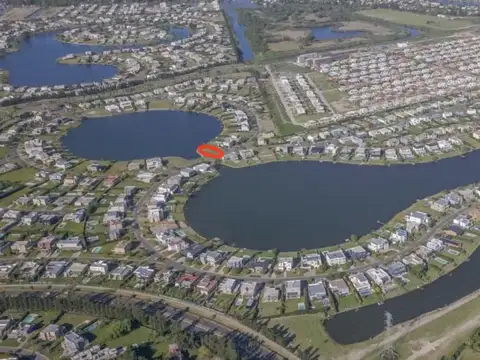 Venta de Lote a la laguna 1133m2 en barrio San Gabriel, Villa Nueva, Tigre