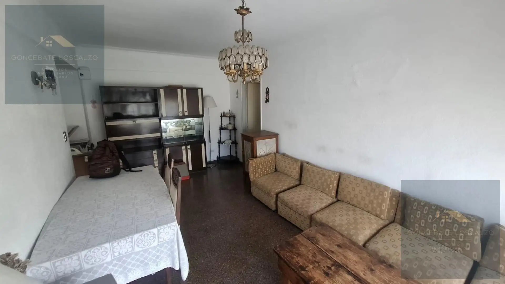 Depto 3 amb, 60m² en alquiler con balcón — Centro
