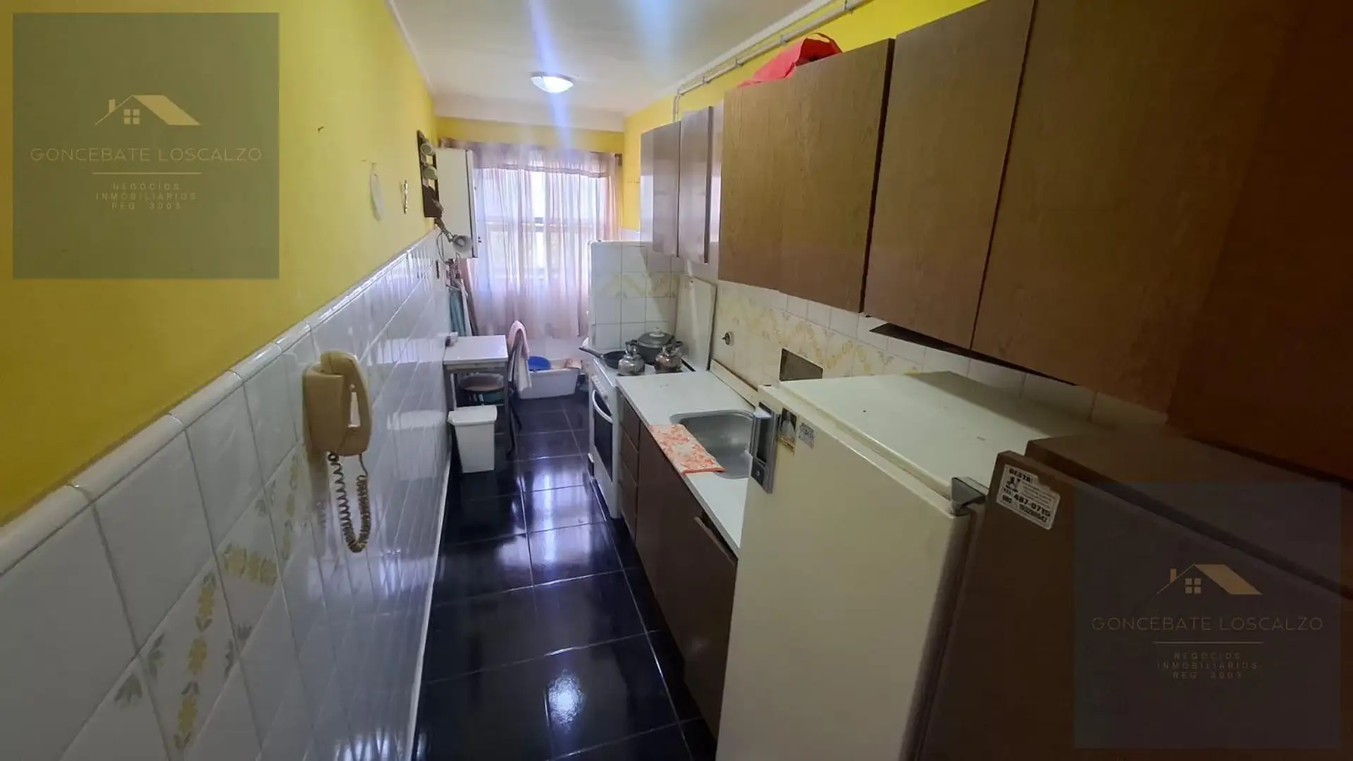 Depto 3 amb, 60m² en alquiler con balcón — Centro