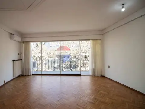 Departamento 5 ambientes con 1 baño