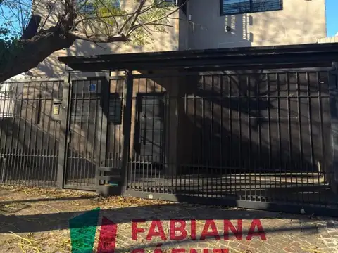 Hermosa casa reciclada a nuevo 