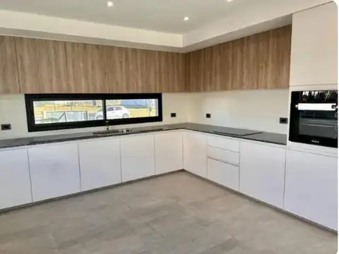 Venta Casa en Haras Santa Maria- Loma Verde- Escobar- GBA Norte