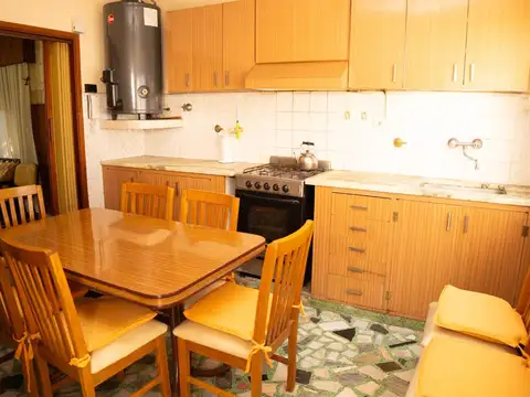 PH 3 AMBIENTES EN VENTA EN REMEDIOS DE ESCALADA