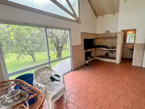 Casa en Venta con 6 cocheras