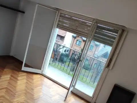 San Juan 446 , Piso 2