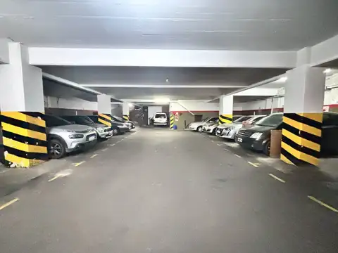 VENTA COCHERA SAN TELMO