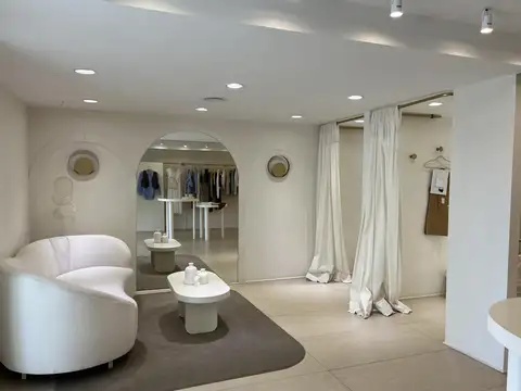 Oficina en Venta con 1 cochera