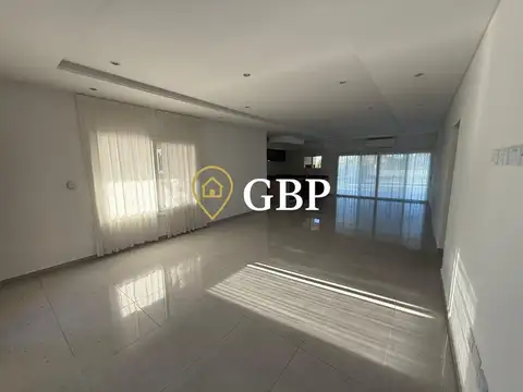 Casa en Alquiler de 3 dormitorios